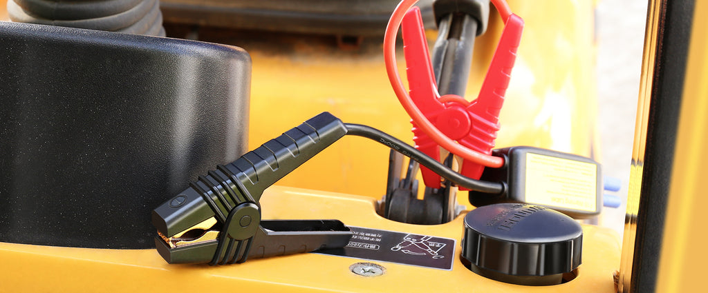 Things you need to know about Black & Red Jumper Cables